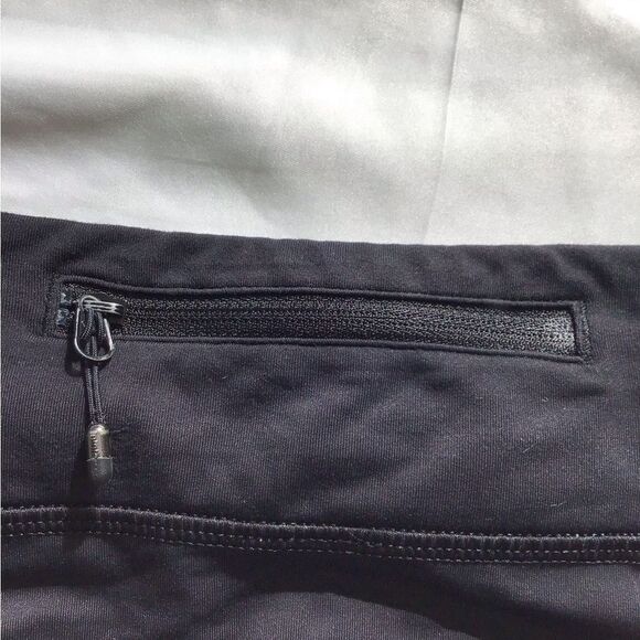 Lululemon Athletica Run Inspire Black Crop Leggings Size 4 - Picture 4 of 11